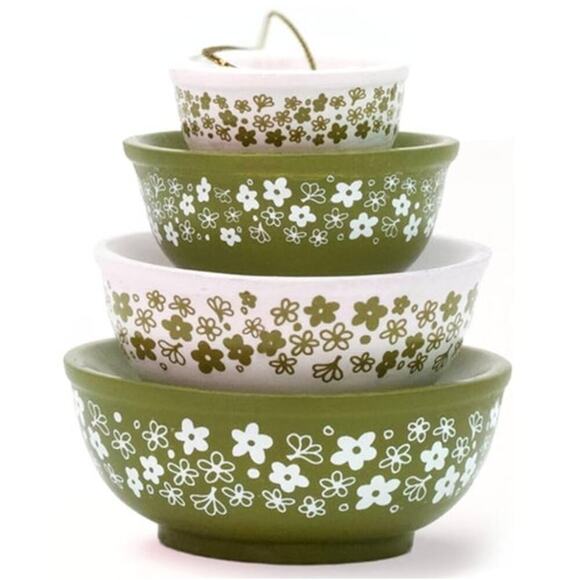 Vintage Bowl Christmas Ornament in Spring Blossom - Retro Holiday Tree Decor - Picture 3 of 4